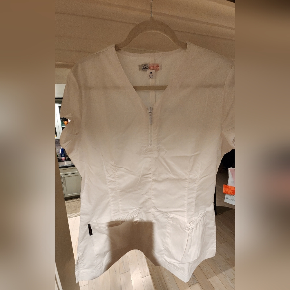 Koi scrub top medium women's